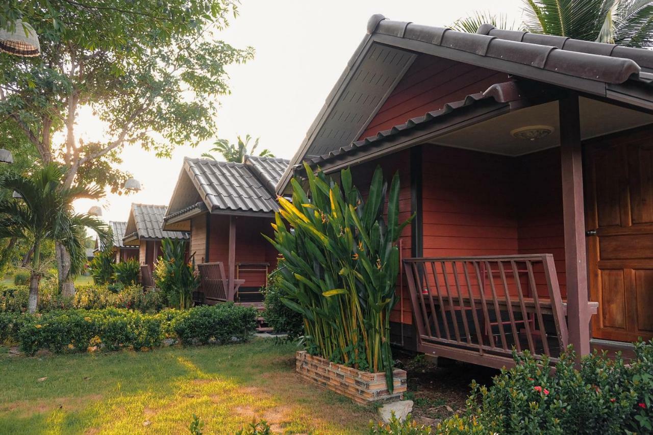 Cocco House Hotel Ao Nang Exterior photo