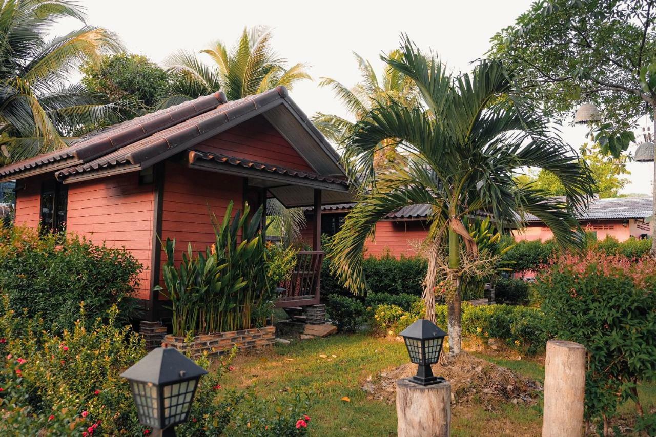 Cocco House Hotel Ao Nang Exterior photo