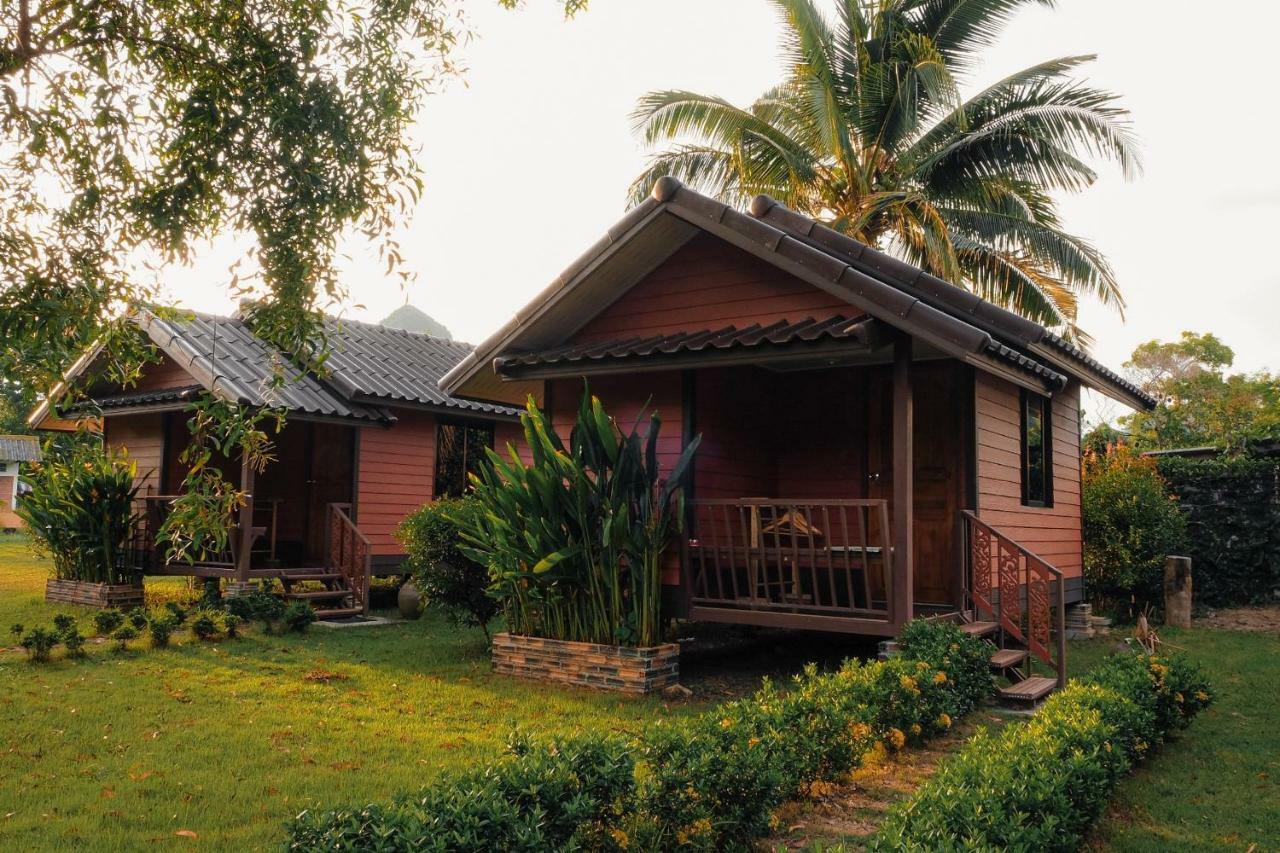 Cocco House Hotel Ao Nang Exterior photo